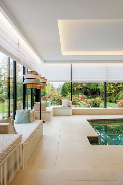 Roman Blind Systems, SG 2360, Colorama 2, Villa at the lake, Lucerne, Switzerland