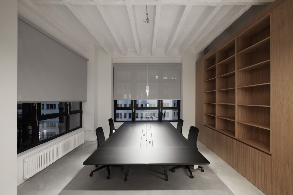 Roller Blind Systems, SG 4930, Versascreen 1-10%, Lindenhouse, Berlin, Germany